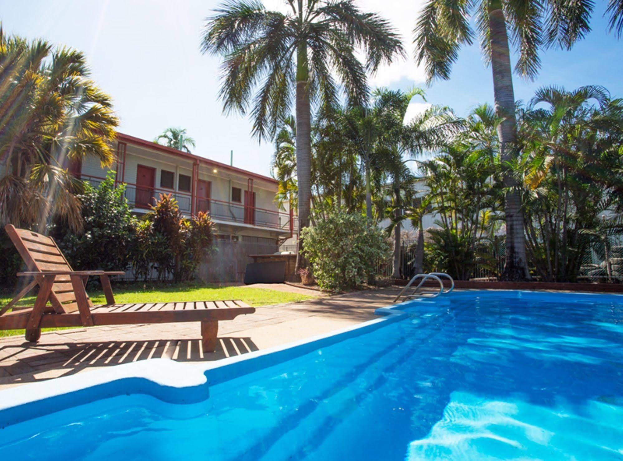 Hiway Motel